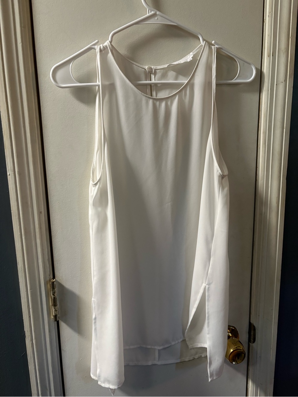 Lush White Sleeveless Chiffon Overlay Camisole size small